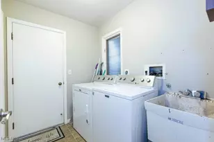 2051 Kingsborough Dr, Painesville, OH 44077 - Photo 19