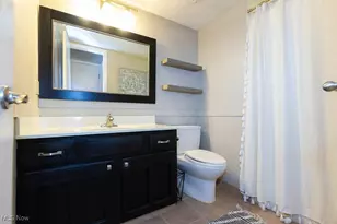 2051 Kingsborough Dr, Painesville, OH 44077 - Photo 13