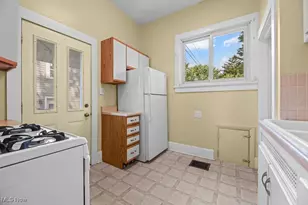 725 W Summit St, Alliance, OH 44601 - Photo 19