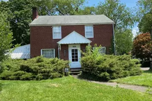 1636 Frazer Ave NW, Canton, OH 44703 - Photo 1
