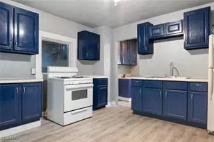 4141 Cyril Ave, Loveland, OH 44109 - Photo 9