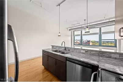 1951 W 26th Street #508, Loveland, OH 44113 - Photo 13