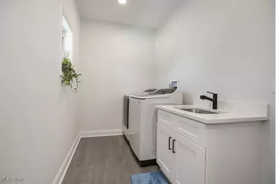 18433 Whitney Road, Strongsville, OH 44149 - Photo 15