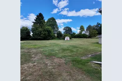 53679 Quimby Avenue, Bridgeport, OH 43912 - Photo 3