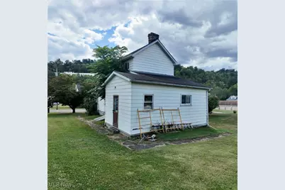 53679 Quimby Avenue, Bridgeport, OH 43912 - Photo 15