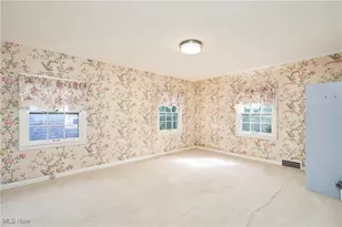 3676 Rawnsdale Rd, Huber Heights, OH 44122 - Photo 13