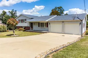 148 Oak Dr, Dillonvale, OH 43917 - Photo 3