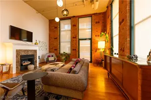 635 W Lakeside Ave, Loveland, OH 44113 - Photo 9