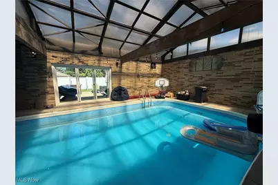 5981 Northview Drive, Green Hills, OH 44131 - Photo 7