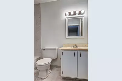 6883 Colonial Drive #B, Mentor, OH 44060 - Photo 27