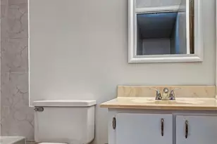 6883 Colonial Dr, Mentor, OH 44060 - Photo 27