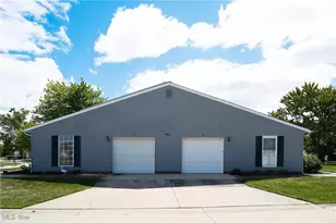 6883 Colonial Dr, Mentor, OH 44060 - Photo 31