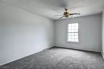 6883 Colonial Drive #B, Mentor, OH 44060 - Photo 23