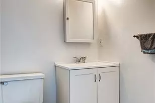 6883 Colonial Dr, Mentor, OH 44060 - Photo 15