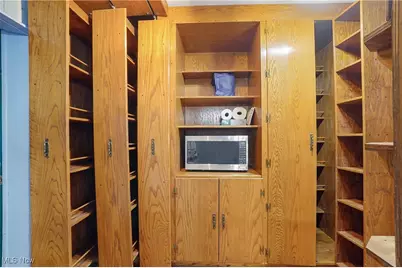 7392 Tallmadge Road, Rootstown, OH 44272 - Photo 13