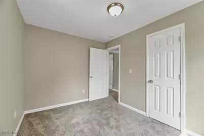 3063 Ashwood Road, Loveland, OH 44120 - Photo 23