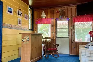 135 Ridgeland Dr, Amherst, OH 44001 - Photo 3