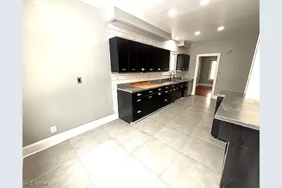15703 Hazel Road, East Cleveland, OH 44112 - Photo 7