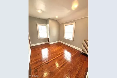 15703 Hazel Road, East Cleveland, OH 44112 - Photo 19