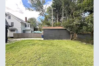 15703 Hazel Road, East Cleveland, OH 44112 - Photo 41
