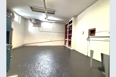 15703 Hazel Road, East Cleveland, OH 44112 - Photo 29