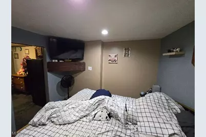 958 Central Avenue, Bellaire, OH 43906 - Photo 15