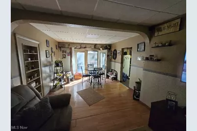 958 Central Avenue, Bellaire, OH 43906 - Photo 3