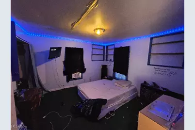 958 Central Avenue, Bellaire, OH 43906 - Photo 7