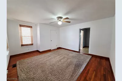 916 Pearl Street, Martins Ferry, OH 43935 - Photo 5