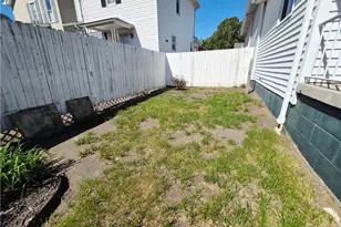 916 Pearl St, Martins Ferry, OH 43935 - Photo 19