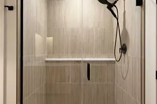 421 Bordeaux Blvd, Grandview Heights, OH 44147 - Photo 15