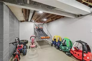 737 Moore Ln, East Palestine, OH 44413 - Photo 27