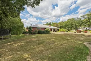 737 Moore Ln, East Palestine, OH 44413 - Photo 3