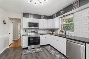 737 Moore Ln, East Palestine, OH 44413 - Photo 13