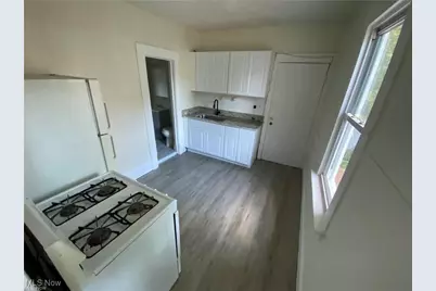 3100 Hancock Avenue, Loveland, OH 44113 - Photo 3