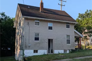 1725 Manchester Rd, Akron, OH 44314 - Photo 5