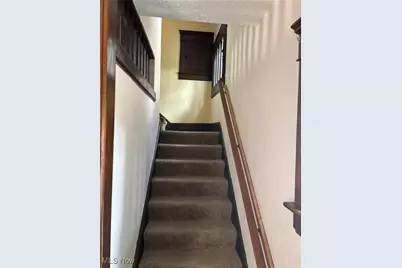 577 Rhodes Avenue, Akron, OH 44307 - Photo 19