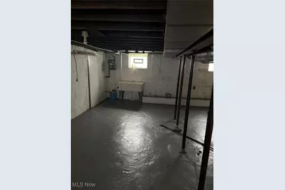 577 Rhodes Avenue, Akron, OH 44307 - Photo 31