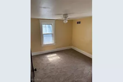 577 Rhodes Avenue, Akron, OH 44307 - Photo 21