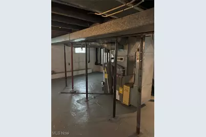 577 Rhodes Avenue, Akron, OH 44307 - Photo 33