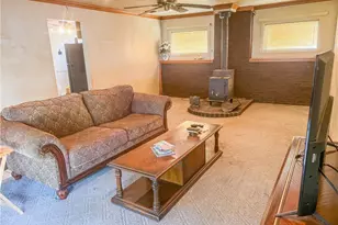 4102 Burkey Rd, Austintown, OH 44515 - Photo 9