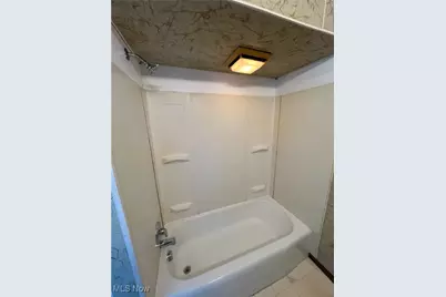 543 Thelma Avenue, Akron, OH 44314 - Photo 9