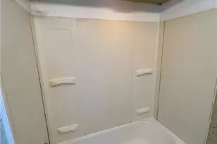 543 Thelma Ave, Akron, OH 44314 - Photo 9