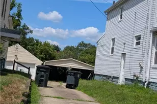 539 Thelma Ave, Akron, OH 44314 - Photo 3