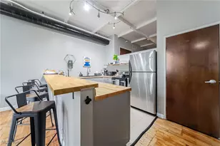 1133 W 9th St, Loveland, OH 44113 - Photo 13