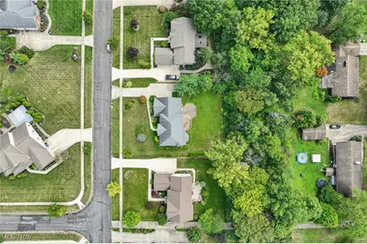 708 Dominic Drive, Cuyahoga Falls, OH 44223 - Photo 37