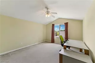 708 Dominic Dr, Cuyahoga Falls, OH 44223 - Photo 25