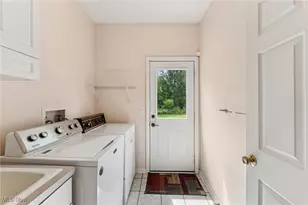 708 Dominic Dr, Cuyahoga Falls, OH 44223 - Photo 17