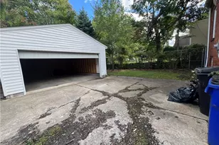 11413 Notre Dame Ave, Loveland, OH 44104 - Photo 3