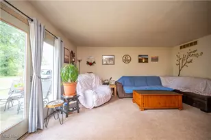 5546 Shaffer Rd NW, Warren, OH 44481 - Photo 9